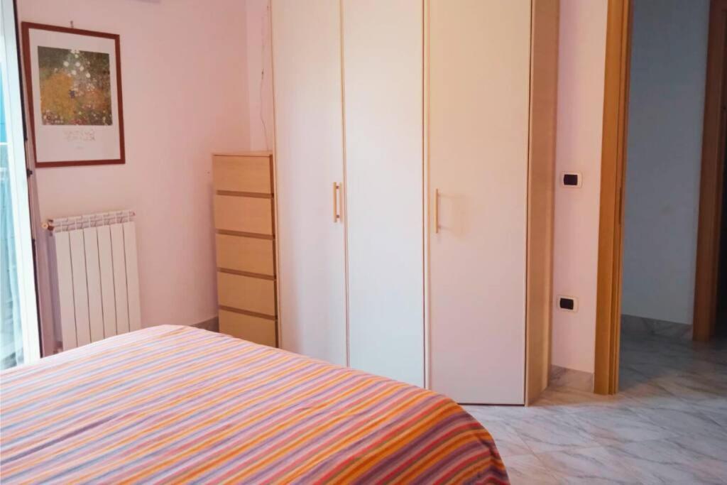 Casa Flora A Due Passi Dal Mare Lägenhet Giovinazzo Exteriör bild
